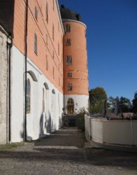 Stitched Voices - utställning på Fredens Hus, öppna (dekorativ bild)