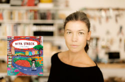 Utställning av originalillustrationer av Sara Lundberg på Bror Hjorths hus (dekorativ porträttbild med bokomslag till boken "Vita streck" infälld)