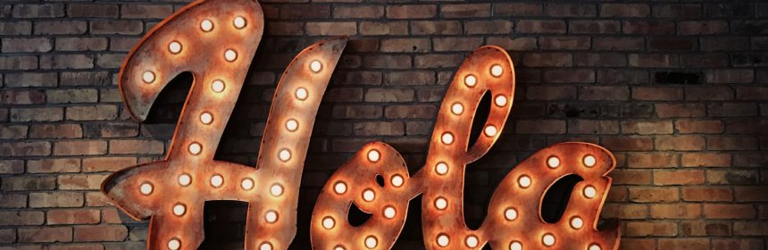 Låt oss sitta och prata på spanska (dekorativ bild)